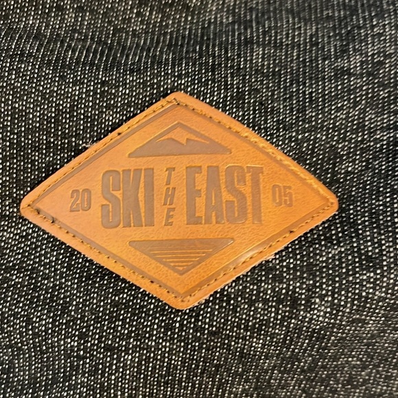 Ski the East - charcoal gray turtleneck jersey - size S - Picture 3 of 7